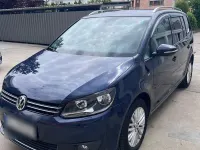 Gebraucht VW Touran Cup 140 PS (102 kW) 2014 Blau Van / Kleinbus