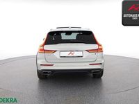Gebraucht Volvo V60 CC Pro 190 PS (139 kW) 2020 Birch light Kombi