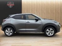 Gebraucht Nissan Juke N-Connecta 117 PS (86 kW) 2020 Gun metallic (m) SUV
