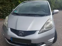 Gebraucht Honda Jazz Trend 90 PS (66 kW) 2010 Silber Kleinwagen