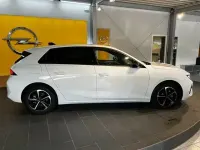 Używany Opel Astra S 146 KM (107 kW) 2024 Biały Hatchback