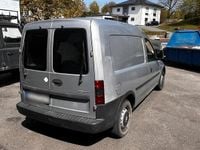 Second-hand Opel Combo 75 CP (55 kW) 2005 Argintiu Monovolum