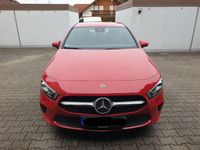 Gebraucht Mercedes A180 Progressive 136 PS (100 kW) 2018 Rot Limousine