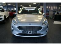 Używany Ford Fiesta Titanium 101 KM (74 kW) 2019 Srebrny Sedan/Limuzyna
