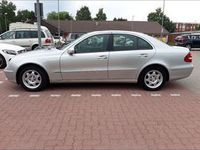 Gebraucht Mercedes E200 122 PS (89 kW) 2004 Silber metallic Limousine