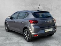 Neu Dacia Sandero Expression 101 PS (74 kW) 2025 Grau Limousine