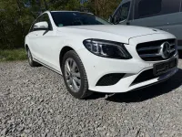 Gebraucht Mercedes C220 Avantgarde 194 PS (142 kW) 2018 Weiß Limousine