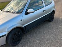 Gebraucht VW Polo 60 PS (44 kW) 2001 Silber Kleinwagen