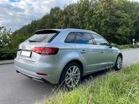 Gebraucht Audi A3 Design 116 PS (85 kW) 2019 Silber Limousine