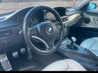 gebraucht BMW 325 E92 i Navi