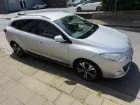 Gebraucht Renault Mégane III Dynamique 131 PS (96 kW) 2011 Silber Limousine