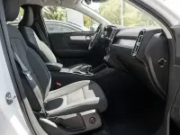 Gebraucht Volvo XC40 Momentum 197 PS (144 kW) 2022 Schwarz SUV