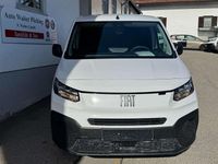 Neu Fiat Doblò 102 PS (75 kW) 2025 Weiß Van / Kleinbus