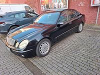 Gebraucht Mercedes E200 Elegance 122 PS (89 kW) 2004 Schwarz Limousine