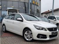 Gebraucht Peugeot 308 SW Active 132 PS (97 kW) 2018 Perlmuttweiß (metallic) Kombi