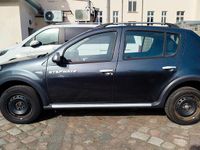 Gebraucht Dacia Sandero Stepway 84 PS (61 kW) 2012 Grau Limousine