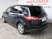 Gebraucht Ford S-MAX Titanium 140 PS (102 kW) 2014 Schwarz Van / Kleinbus