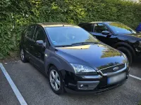 Gebraucht Ford Focus 100 PS (73 kW) 2006 Schwarz Limousine