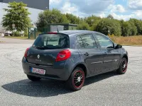 Gebraucht Renault Clio II 75 PS (55 kW) 2006 Grau Limousine
