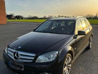 Gebraucht Mercedes C180 156 PS (114 kW) 2010 Schwarz Kombi