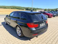 Gebraucht BMW 318 Sport Line 143 PS (105 kW) 2013 Schwarz Kombi