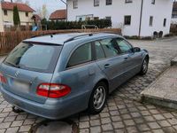 Gebraucht Mercedes 220 150 PS (110 kW) 2005 Grau Kombi