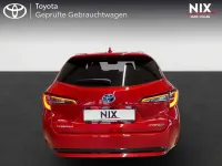 Gebraucht Toyota Corolla Team 122 PS (89 kW) 2021 Karminarot metallic Kombi