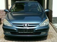 Gebraucht Peugeot 607 133 PS (97 kW) 2001 Blau Limousine