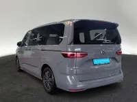 Gebraucht VW Multivan Basis 218 PS (160 kW) 2022 Grau Van / Kleinbus