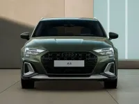 Second-hand Audi A3 Ambiente 150 CP (110 kW) 2025 Verde Berlinǎ