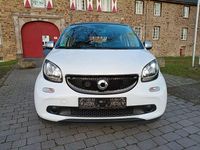 Gebraucht Smart ForFour Passion 71 PS (52 kW) 2017 Weiß Kleinwagen
