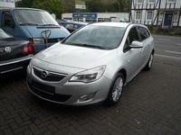 Gebraucht Opel Astra 125 PS (91 kW) 2012 Argon silber/ice silver (m2) Kombi