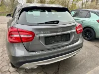 Gebraucht Mercedes GLA220 170 PS (125 kW) 2014 Grau SUV