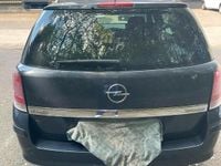 Gebraucht Opel Astra 2008 Grün Kombi