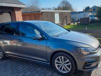 Gebraucht VW Golf VII Highline 150 PS (110 kW) 2019 Grau Limousine