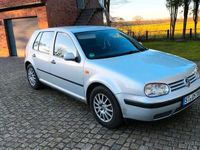 Gebraucht VW Golf IV 105 PS (77 kW) 1999 Silber Kleinwagen