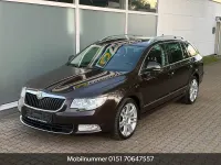 Używany Skoda Superb Elegance 160 KM (117 kW) 2012 Brązowy Kombi