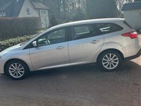 Gebraucht Ford Focus 116 PS (85 kW) 2013 Silber Kombi