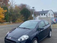 Gebraucht Fiat Punto Pop 69 PS (50 kW) 2014 Blau Kleinwagen