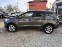 Gebraucht Ford Kuga Titanium 150 PS (110 kW) 2018 Grau SUV
