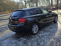 Gebraucht BMW 116 116 PS (85 kW) 2013 Schwarz Kleinwagen