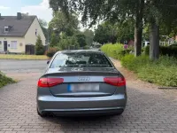 Gebraucht Audi A4 Ambition 120 PS (88 kW) 2012 Grau Limousine