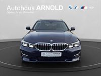 Gebraucht BMW 330 Luxury Line 258 PS (189 kW) 2021 Bmw individual tansanitblau Kombi