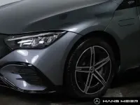 Gebraucht Mercedes EQE300 Advanced 180 kW (245 PS) 2025 Lack selenitgrau Limousine