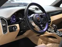 Gebraucht Porsche Cayenne 462 PS (339 kW) 2022 Grau SUV