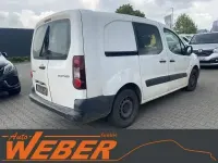 Gebraucht Peugeot Partner 99 PS (72 kW) 2017 Weiß Van / Kleinbus