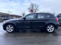 Gebraucht BMW 116 Advantage 116 PS (85 kW) 2010 Schwarz Kleinwagen