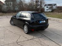 Gebraucht Ford Focus ST 173 PS (127 kW) 2002 Schwarz Limousine