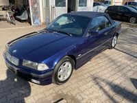 Gebraucht BMW 320 Cabriolet 150 PS (110 kW) 1997 Blau Cabrio