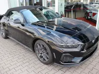 Neu Ford Mustang GT Convertible 446 PS (328 kW) 2026 Schwarz Cabrio